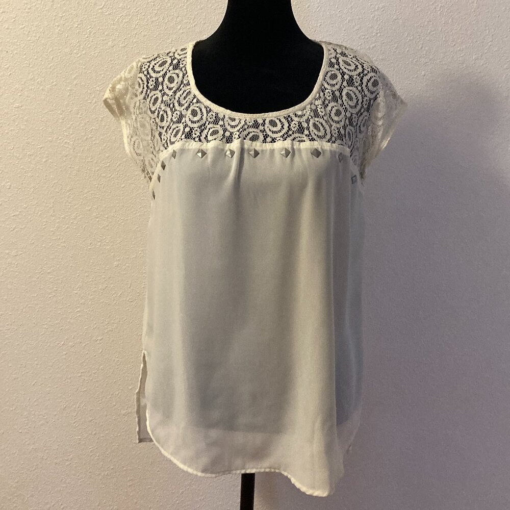 Mine Sleeveless Top Size Small Silver Studs Feminine Lightweight Versatile Flowy
